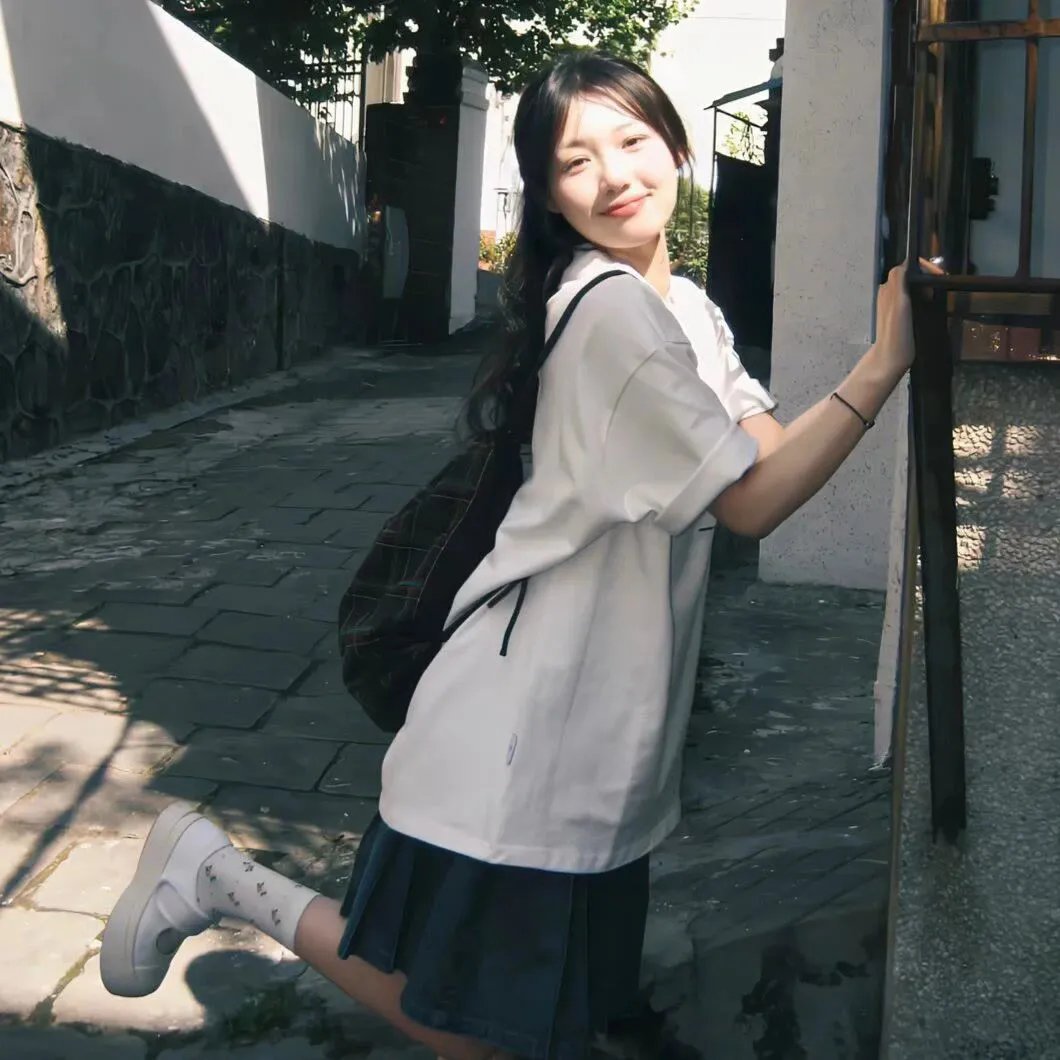 七个月亮